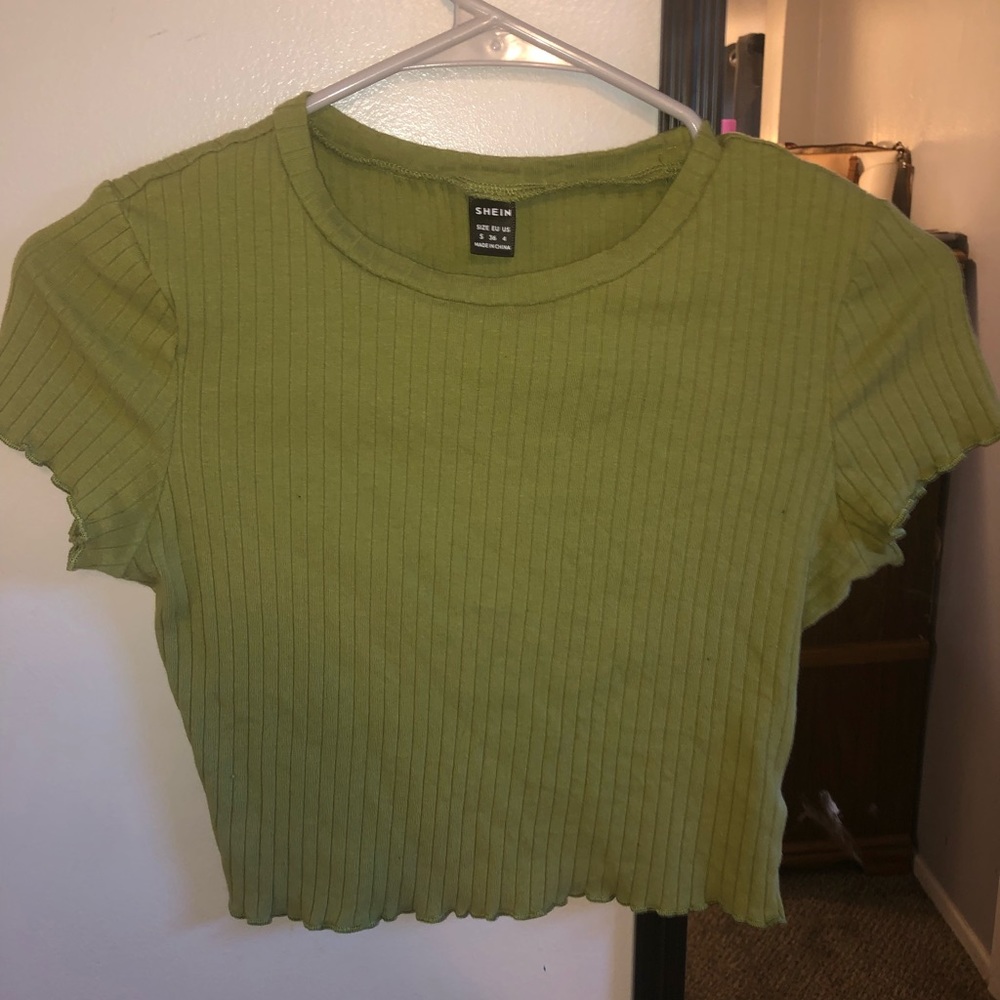 Olive green crop top!!